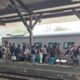 Libur Panjang Maulid Nabi, Stasiun Tegal Diserbu Penumpang! 14.191 Warga Gunakan Kereta Api
