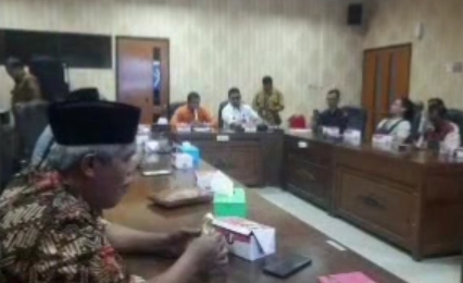 PKL Alun-Alun dan Jalan Pancasila Mengadu ke DPRD Kota Tegal, Penataan Dipersoalkan hingga Dugaan Pungli
