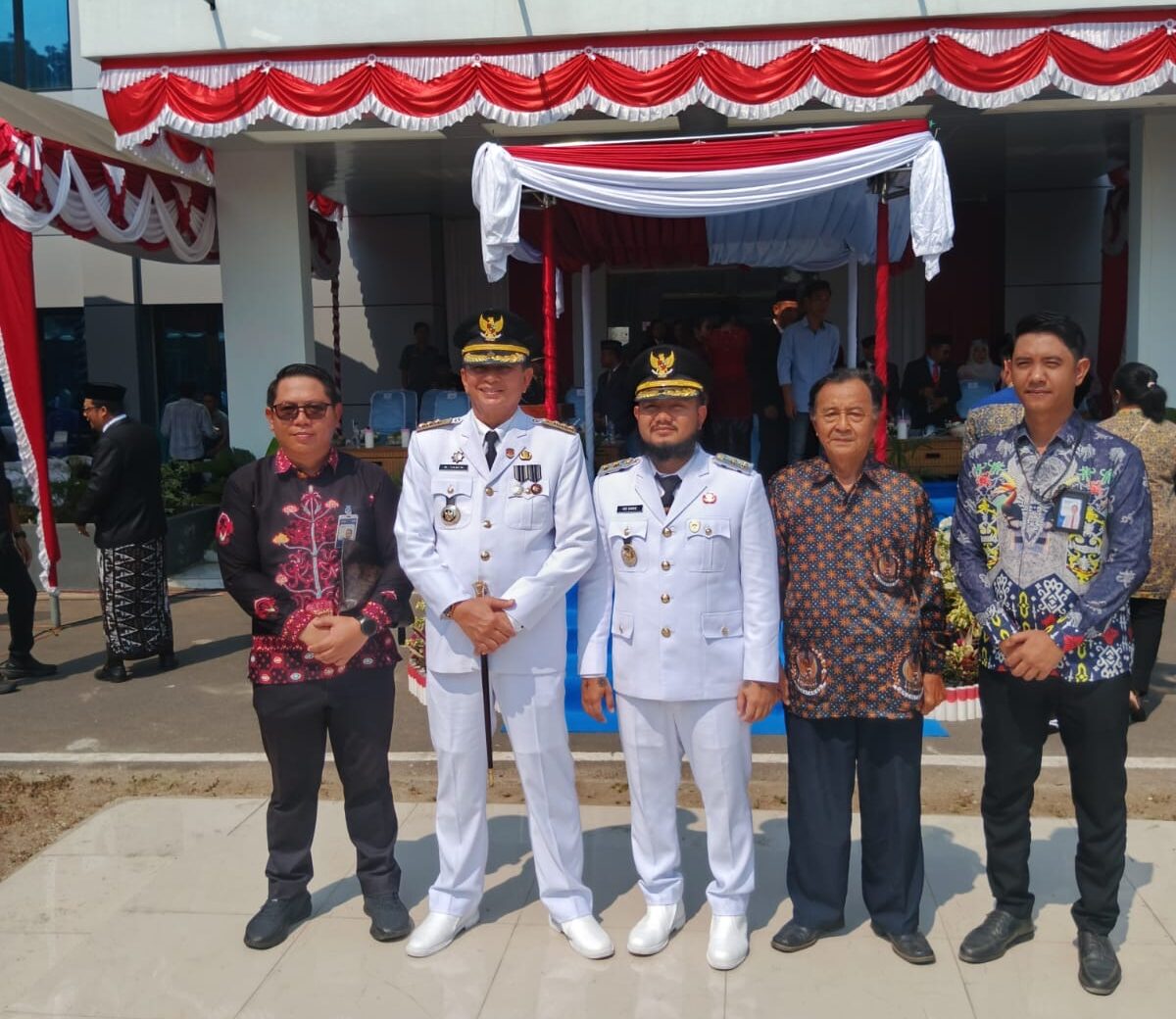 HUT Kemerdekaan RI ke – 81, Bupati Bartim Bertindak Langsung Sebagai Inspektur Upacara Pada Pengibaran Bendera Merah Putih
