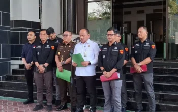 Korupsi Program Makan Bergizi Gratis Rp 10 Triliun: Eks Kepala BGN Segera Disidang, Kejagung Tetapkan Tersangka dari TNI Korupsi Program Makan Bergizi Gratis Rp 10 Triliun: Eks Kepala BGN Segera Disidang, Kejagung Tetapkan Tersangka dari TNI